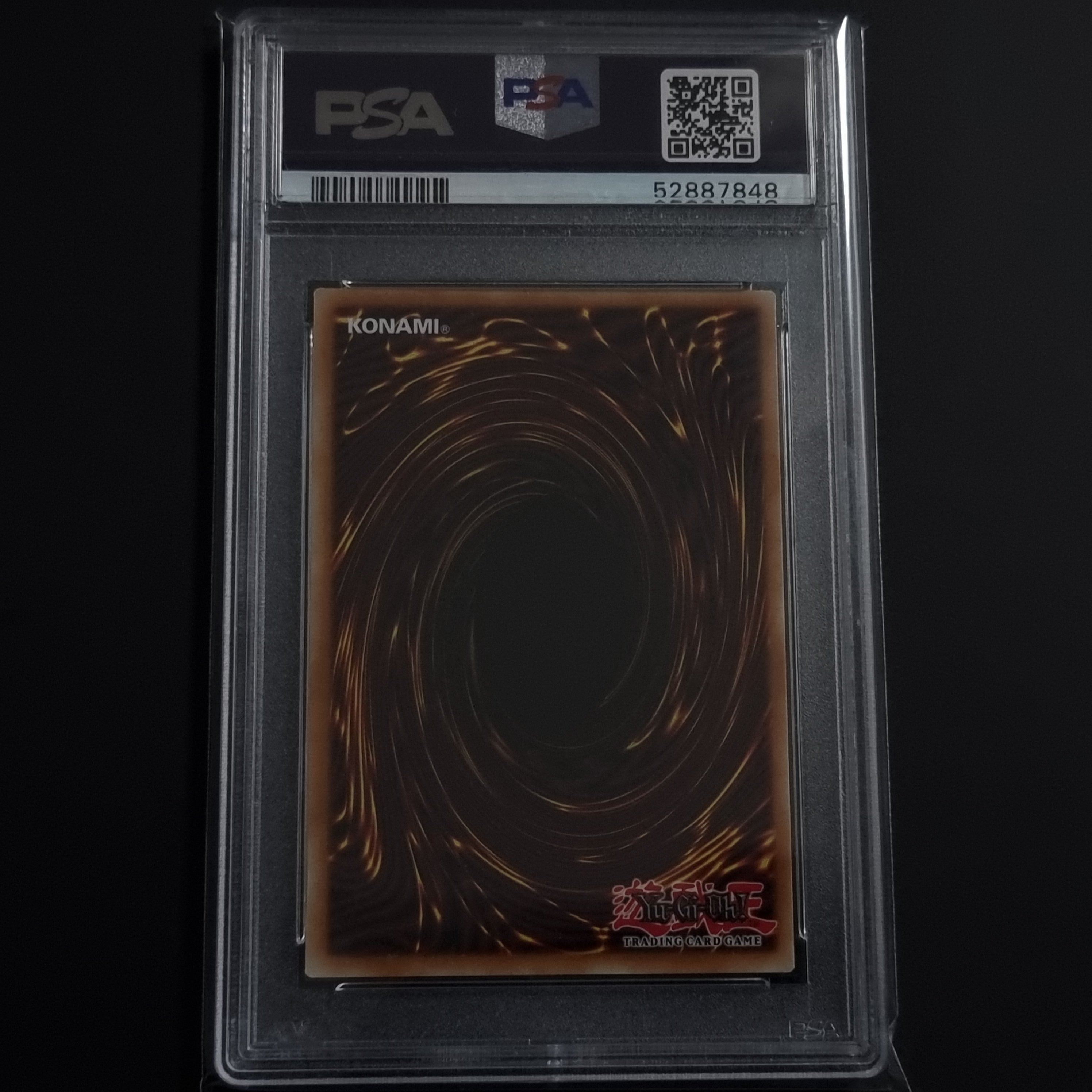 PSA 8 Trap Hole // LOB reprint holo // 2010-2017 yugioh